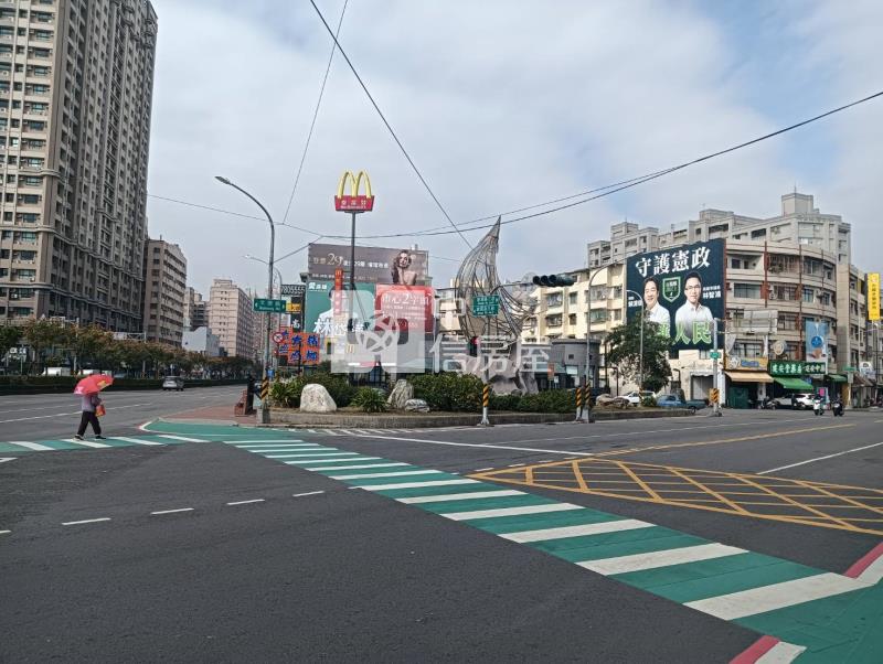 文德國小大地坪車庫透天房屋室內格局與周邊環境