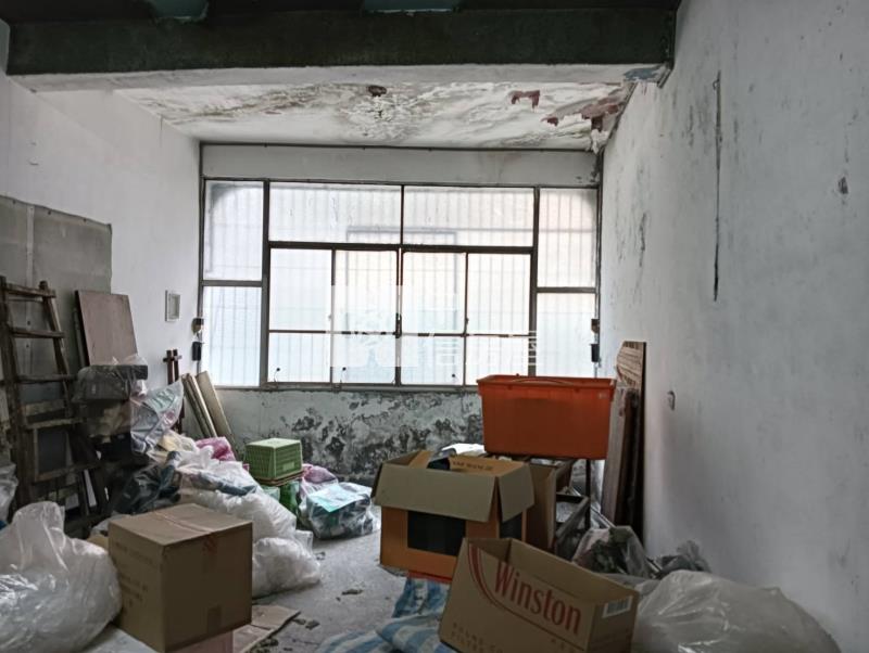 文德國小大地坪車庫透天房屋室內格局與周邊環境