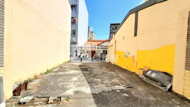 水湳經貿旁住二土地房屋室內格局與周邊環境