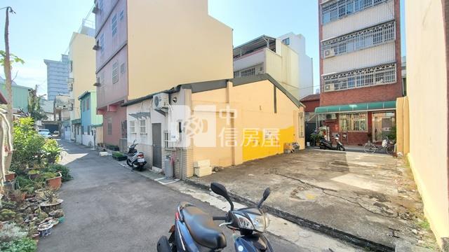 水湳經貿旁住二土地房屋室內格局與周邊環境