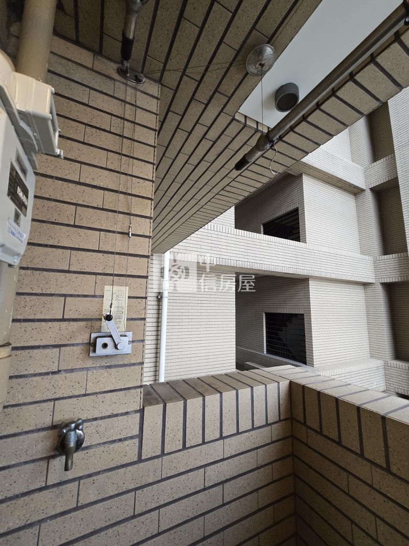 麗思卡登房屋室內格局與周邊環境