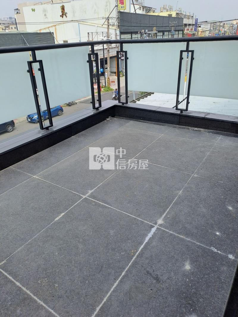 仁武火鍋一條街翻新店住房屋室內格局與周邊環境