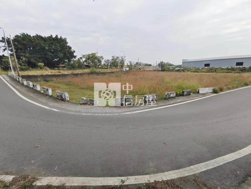 安定海寮近西港大橋雙面臨路農地房屋室內格局與周邊環境
