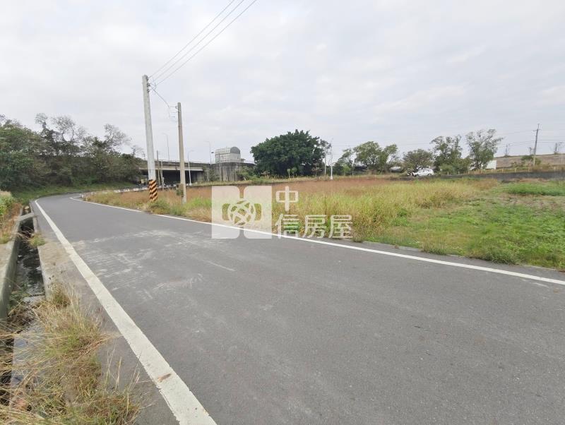 安定海寮近西港大橋雙面臨路農地房屋室內格局與周邊環境