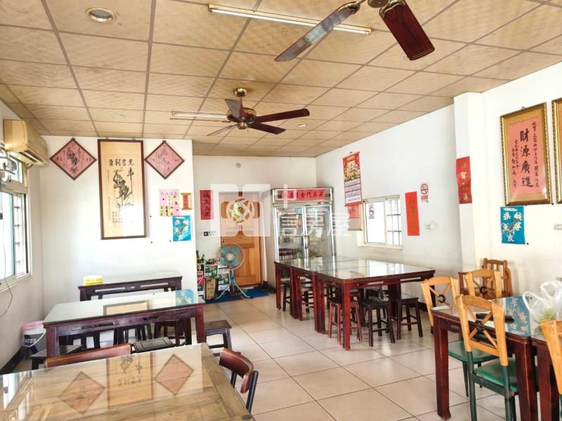 古坑永光三角窗店面房屋室內格局與周邊環境