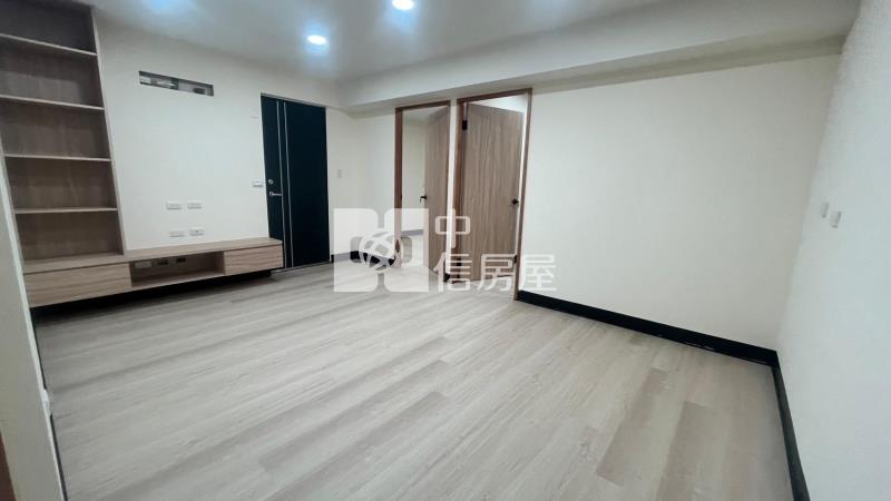 【奔馳】德華街精美公寓房屋室內格局與周邊環境