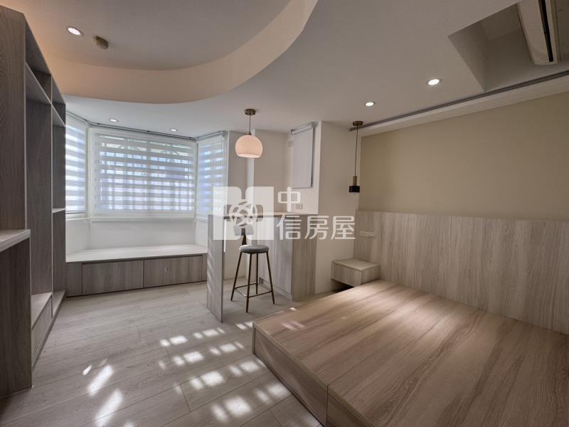 中國醫精裝套房房屋室內格局與周邊環境