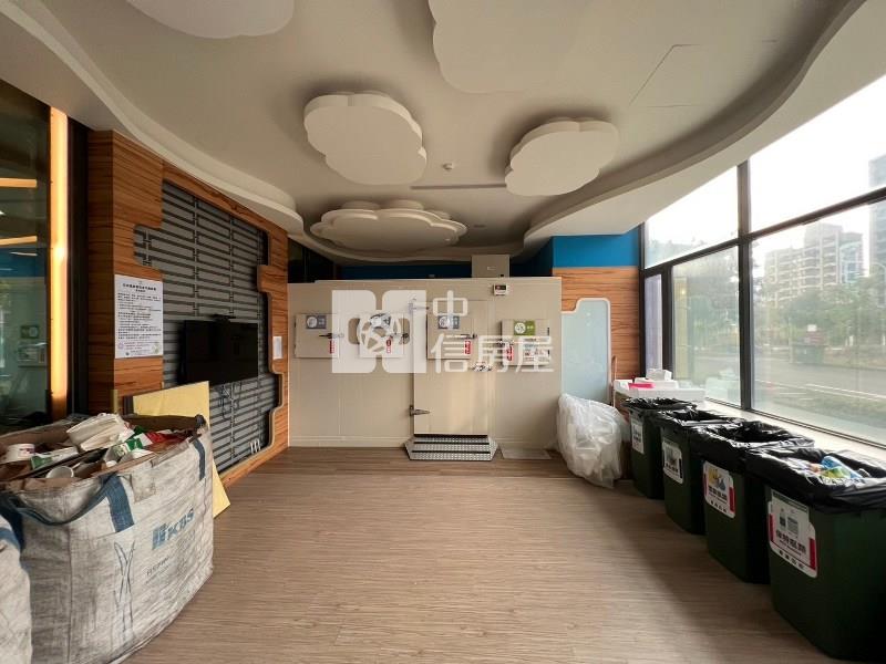 青埔A18永久棟距景觀大3房B1車房屋室內格局與周邊環境