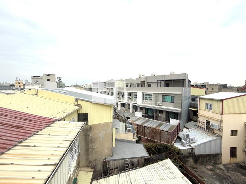 近歸仁圓環黃金店面房屋室內格局與周邊環境