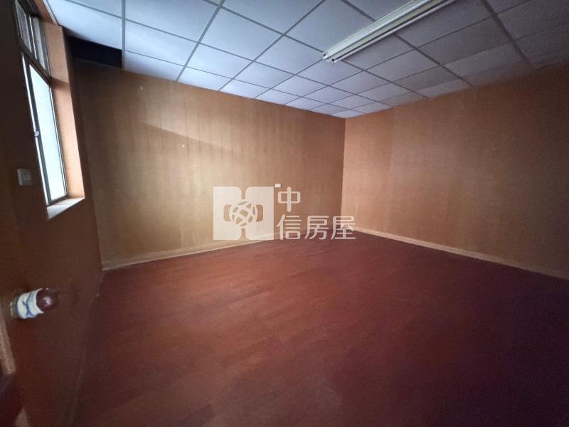 龍岡國小超值透天房屋室內格局與周邊環境