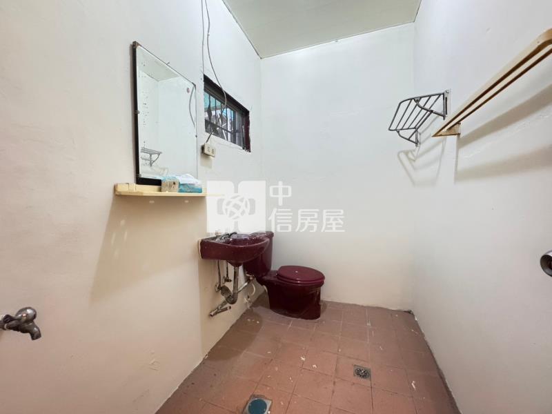 龍岡國小超值透天房屋室內格局與周邊環境