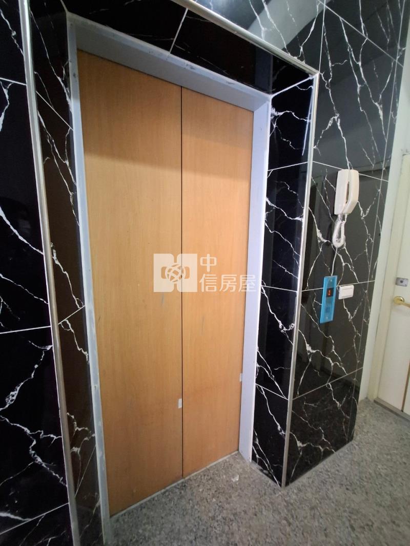 觀音工業區18套電梯透天房屋室內格局與周邊環境