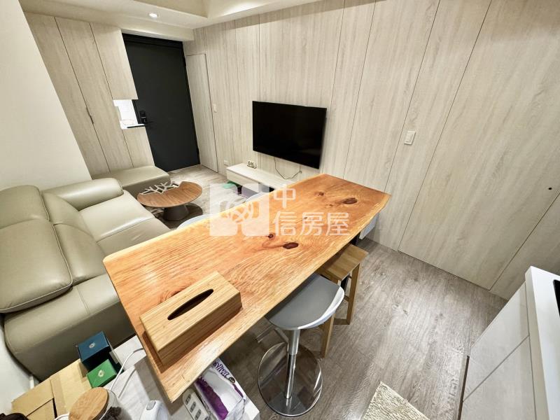 七期旁精裝小豪宅房屋室內格局與周邊環境