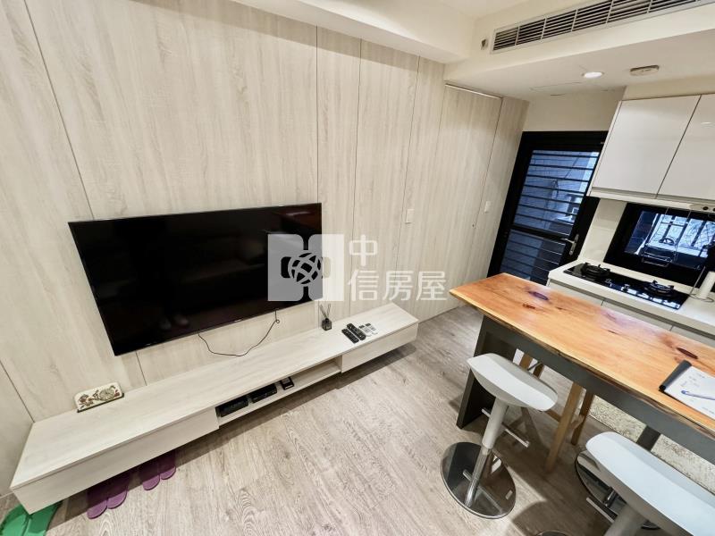 七期旁精裝小豪宅房屋室內格局與周邊環境
