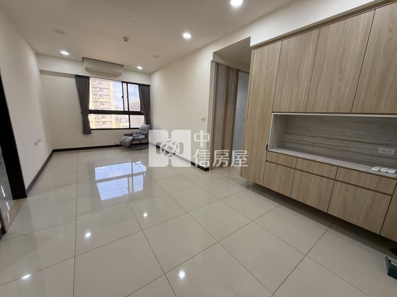 桃園經國特區大2+1房車房屋室內格局與周邊環境