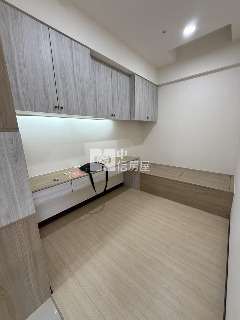 桃園經國特區大2+1房車房屋室內格局與周邊環境