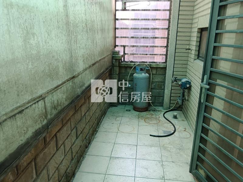 【奔馳】觀音工業區鼎藏大觀透天房屋室內格局與周邊環境