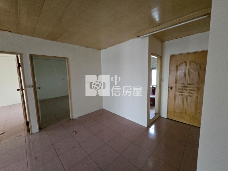 龍岡國小透天房屋室內格局與周邊環境