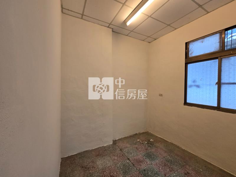 龍岡國小透天房屋室內格局與周邊環境