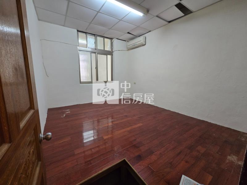 龍岡國小透天房屋室內格局與周邊環境