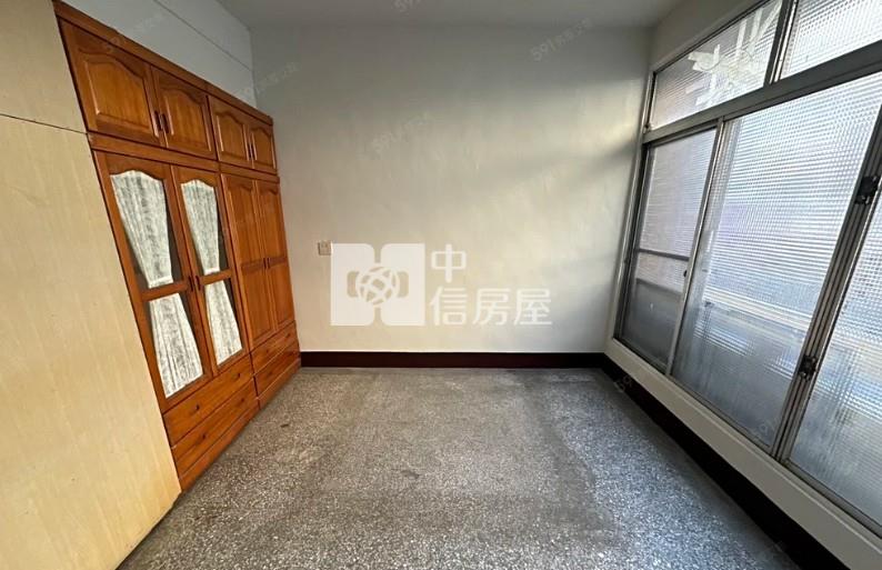 溪湖正鬧區機能便利透天房屋室內格局與周邊環境