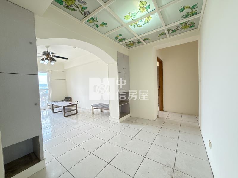 近楊梅幼獅交流道.電梯採光佳大三房房屋室內格局與周邊環境