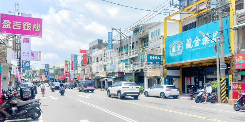 安和路旺財金店面房屋室內格局與周邊環境