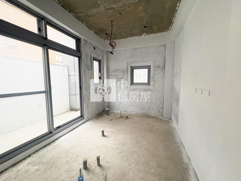 桃園稀有電梯透天房屋室內格局與周邊環境