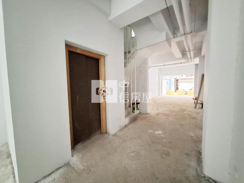 桃園稀有電梯透天房屋室內格局與周邊環境