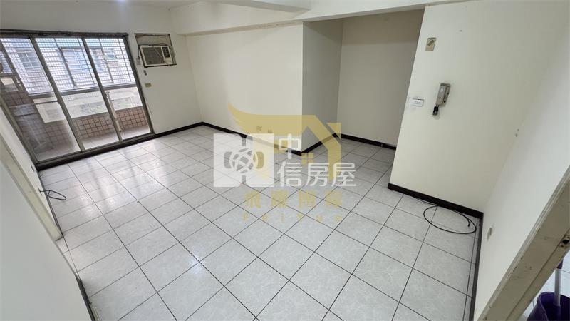 【專任】內壢火車站環東商圈電梯3房房屋室內格局與周邊環境