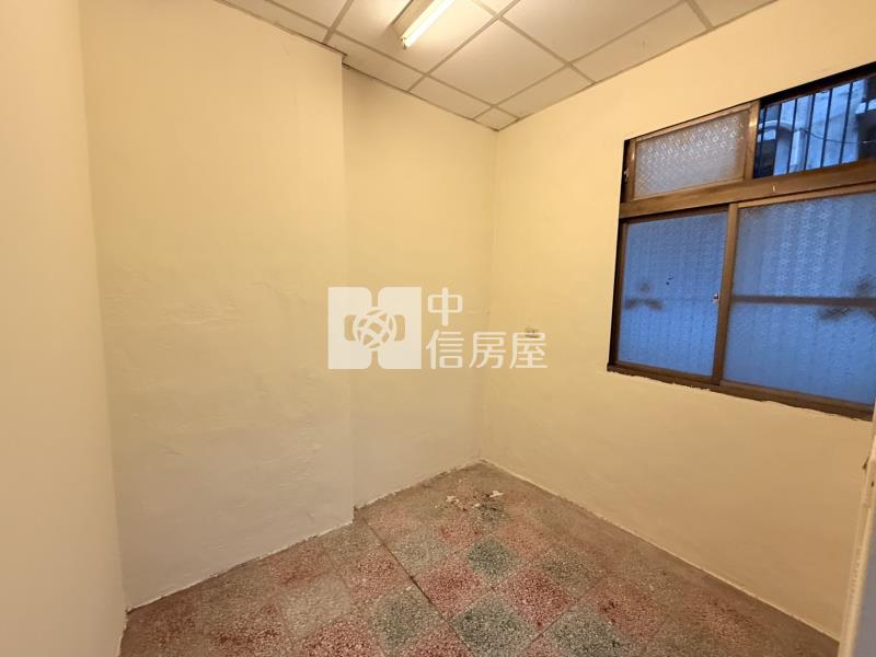 龍岡國小透天房屋室內格局與周邊環境