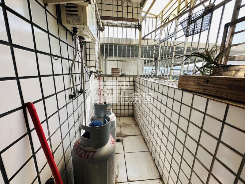 近G03捷運站3房華廈房屋室內格局與周邊環境