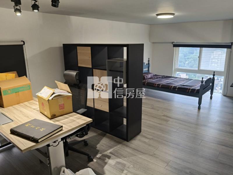 D003A綠葉挑高2房車房屋室內格局與周邊環境