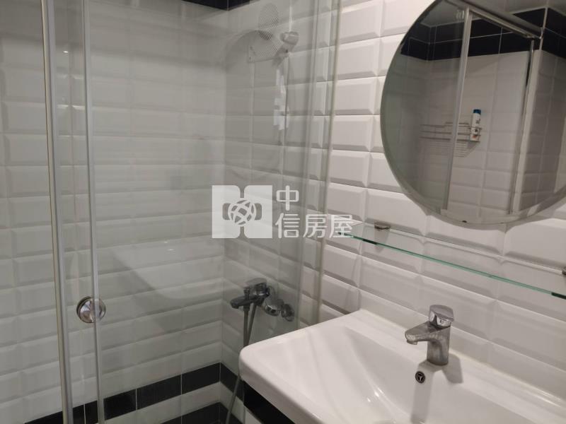 D003A綠葉挑高2房車房屋室內格局與周邊環境