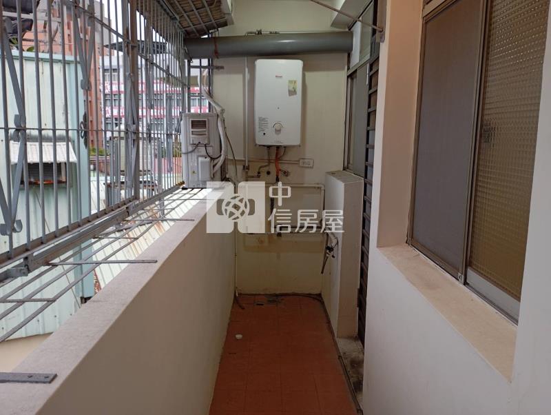 中興商圈全新整理美公寓房屋室內格局與周邊環境