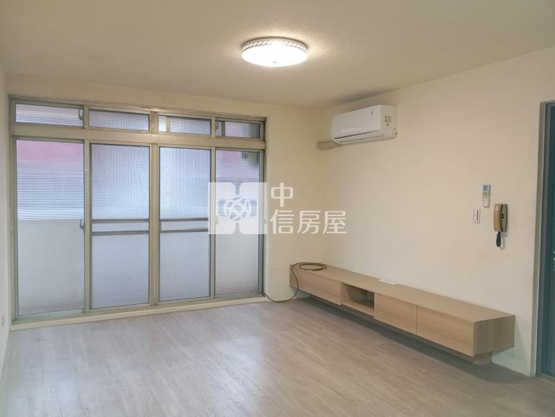 中興商圈全新整理美公寓房屋室內格局與周邊環境