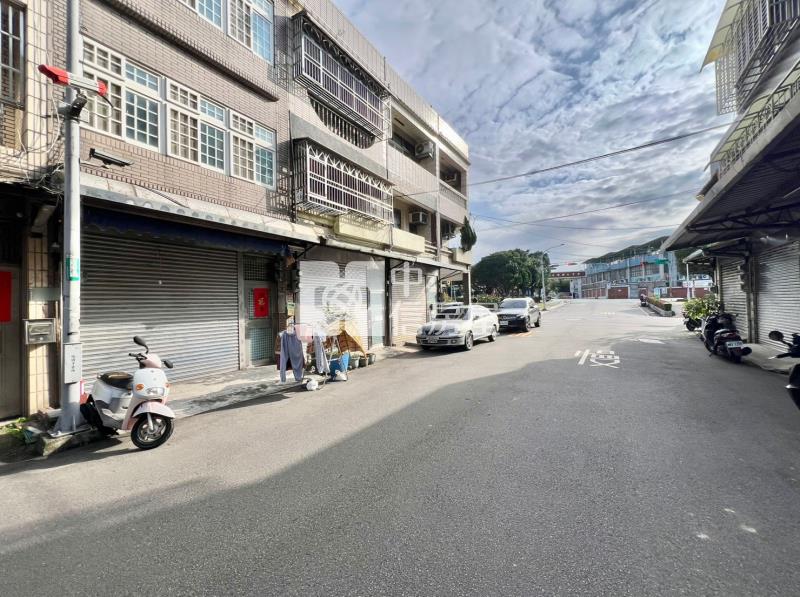 桃園建國國中學區宅透店房屋室內格局與周邊環境