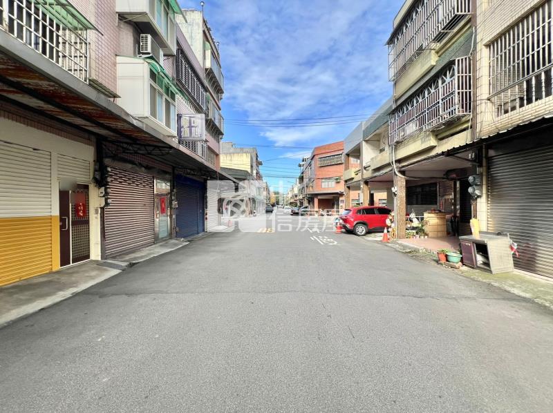 桃園建國國中學區宅透店房屋室內格局與周邊環境