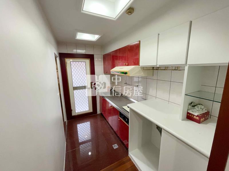 溫泉世家三期原木風溫泉套房房屋室內格局與周邊環境