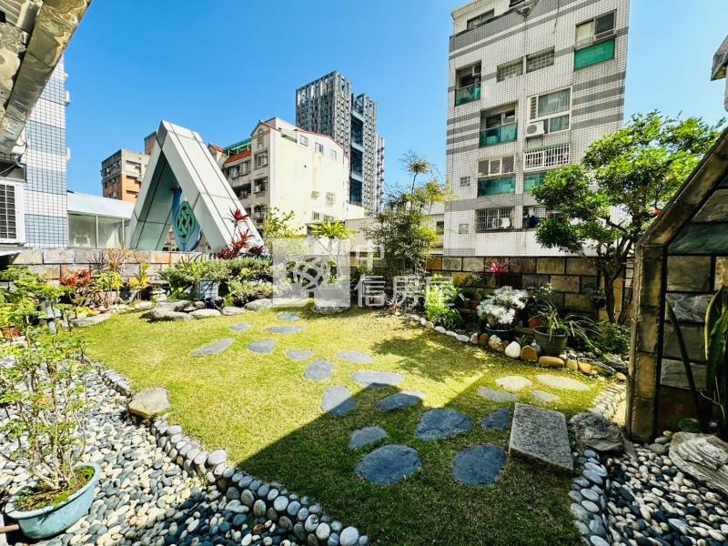 文心森林公園四房露台戶房屋室內格局與周邊環境