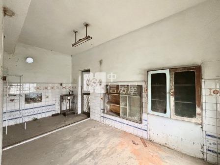 屏東土地-佳冬合法午仔魚塭房屋室內格局與周邊環境