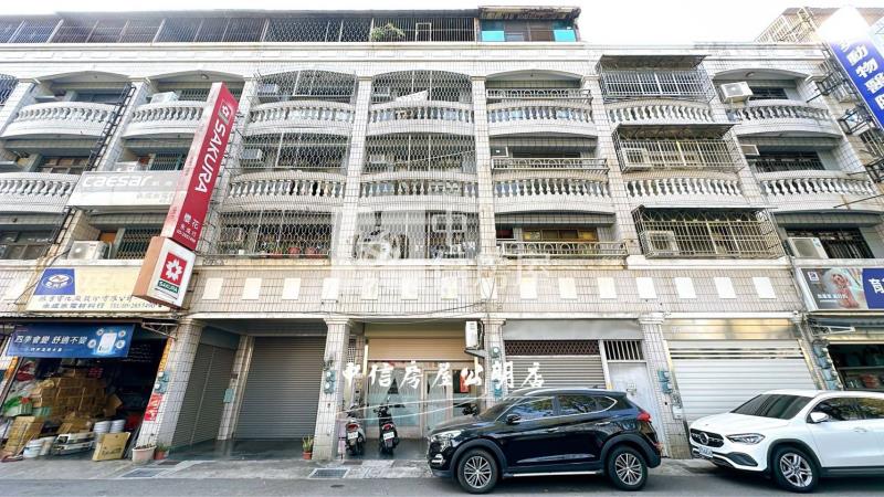近經國新城五樓店面房屋室內格局與周邊環境
