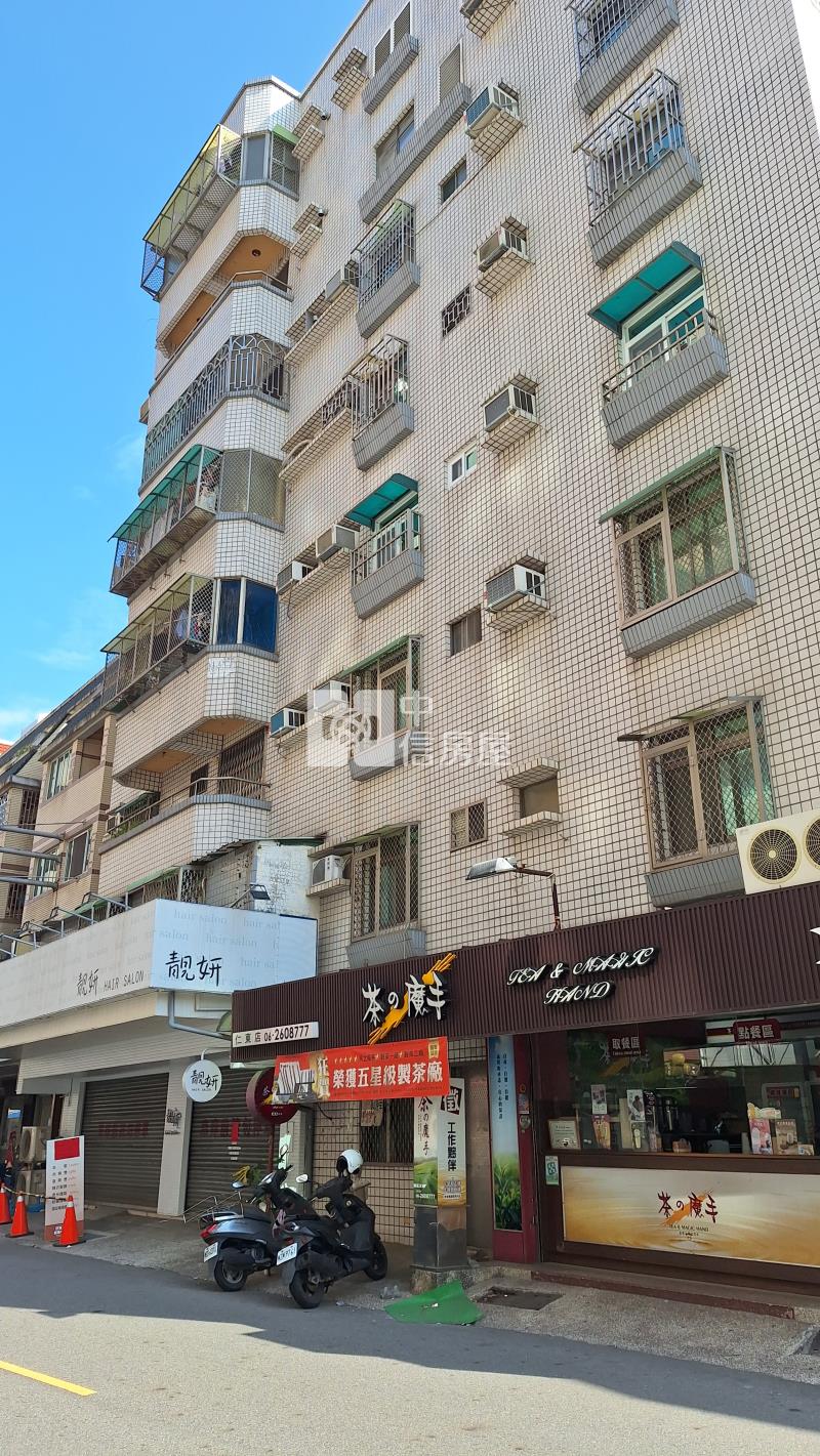 仁東街10米面寬店住房屋室內格局與周邊環境