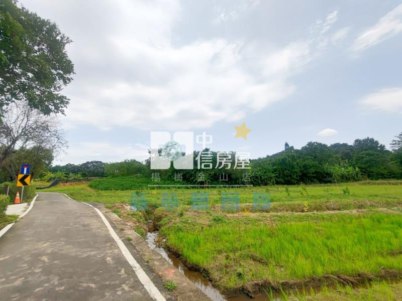 【新夢想】龍潭民生路旁休閒農地房屋室內格局與周邊環境