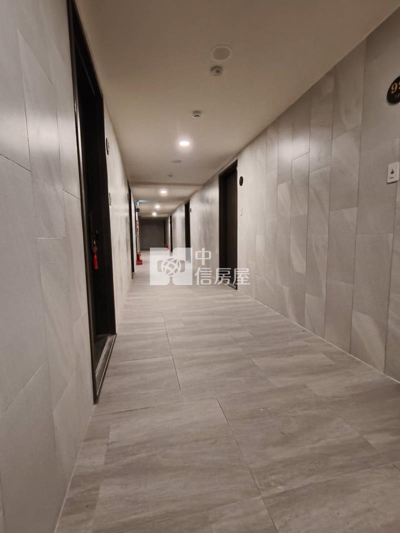 桃園逸偉站前ONE大露臺戶套房房屋室內格局與周邊環境