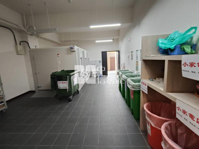 桃園逸偉站前ONE大露臺戶套房房屋室內格局與周邊環境