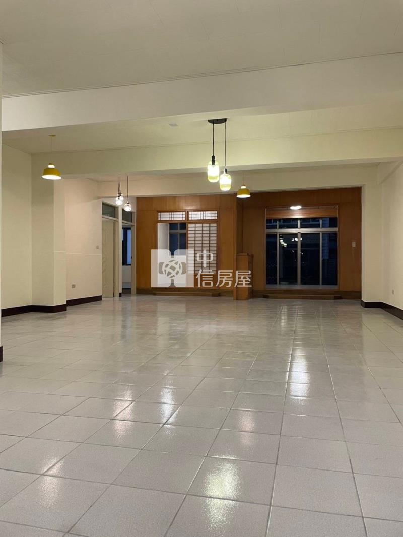 陽光大綠地兩戶打通電梯五大房房屋室內格局與周邊環境