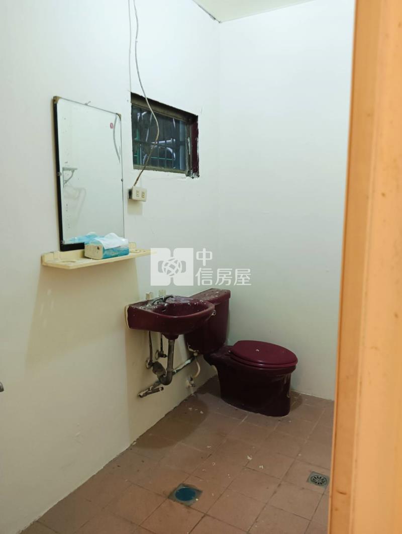 龍岡國小孝親透天房屋室內格局與周邊環境