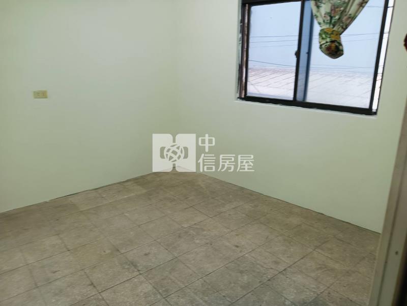 龍岡國小孝親透天房屋室內格局與周邊環境