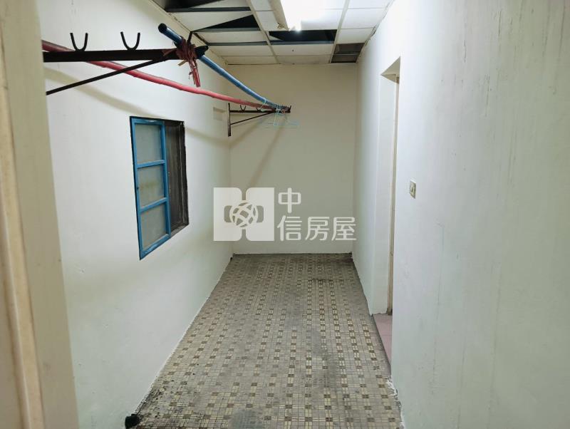 龍岡國小孝親透天房屋室內格局與周邊環境